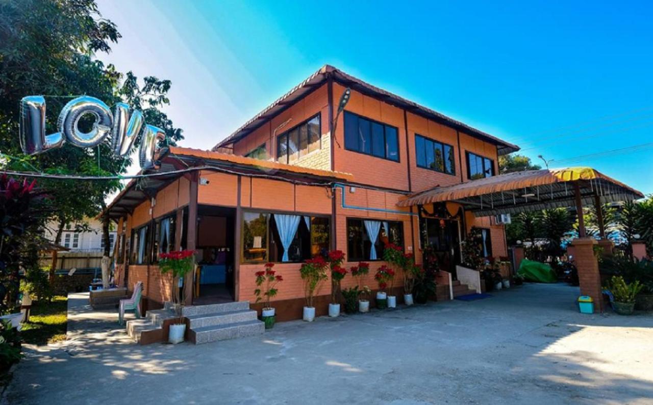 Wun Tawp Garden Hotel Myitkyinā Exterior foto