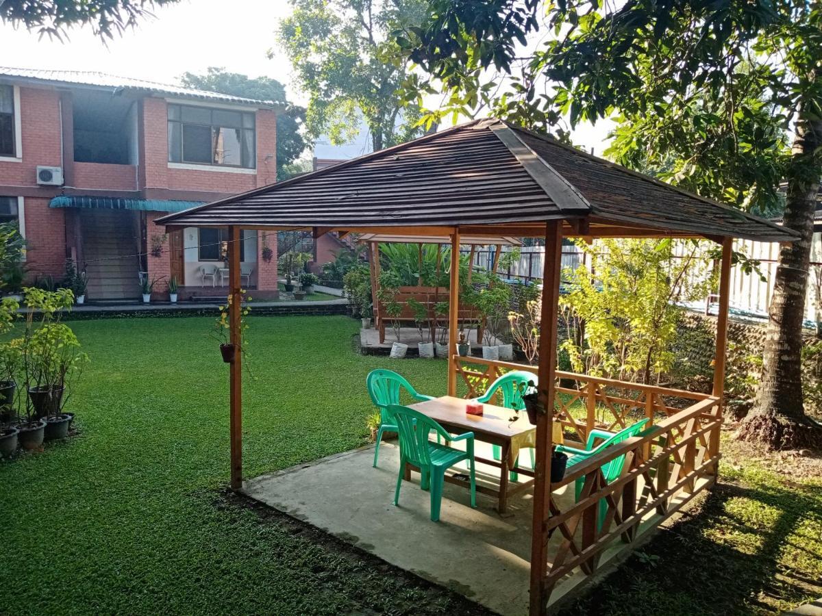 Wun Tawp Garden Hotel Myitkyinā Exterior foto